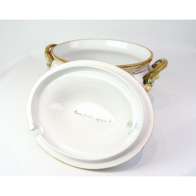 Model 20/3559 Flora Danica Lidded Tureen in Porcelain from Royal Copenhagen For Sale - Image 9 of 16