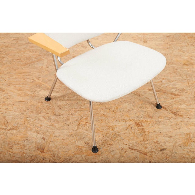 Kembo Kembo Armchairs with Chrome-Plated Tubular Steel Frames, Beechwood Armrests and Kvadrat Upholstery by Willem Hendrik Gispen for Kembo, 1954, Set of 2 For Sale - Image 4 of 12