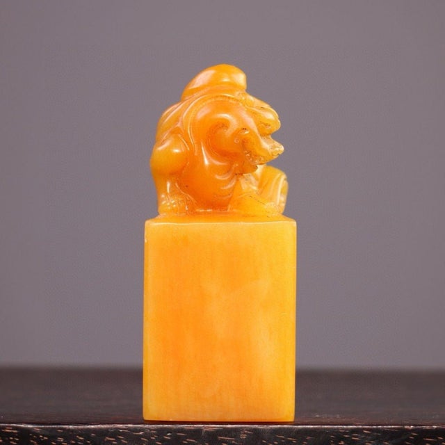 Stone Vintage Chinese Tianhuang Stone Seal With Pixiu Finial & Calligraphy For Sale - Image 7 of 9