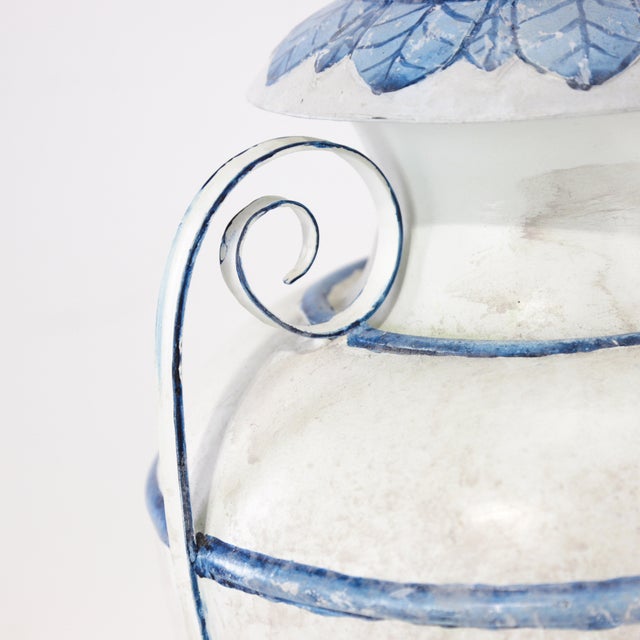 A Pair of Vintage Blue and White Metal Trophy Table Lamps. For Sale In New York - Image 6 of 9