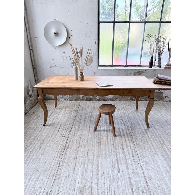 Cherrywood Farmhouse Table with Curved Legs, 19th Century For Sale - Image 11 of 18