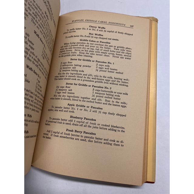 Vintage the Minute Chef Cook Book For Sale - Image 10 of 14