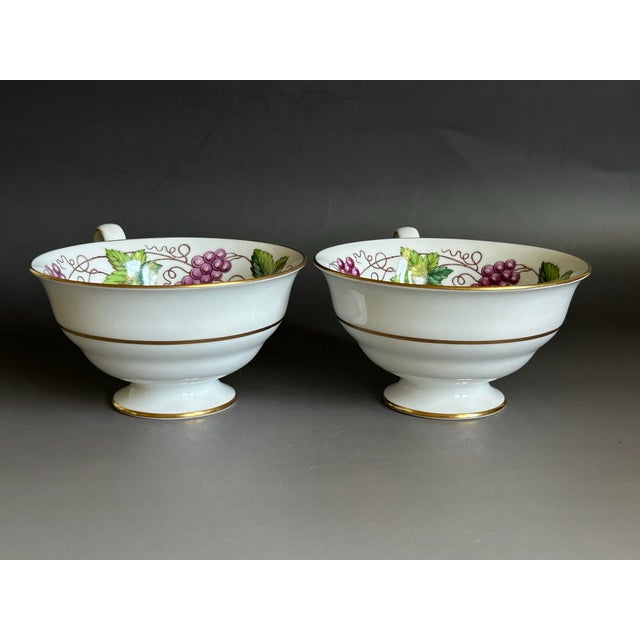 1900 Spode Copeland Grapevine Footed Teacups & Saucers, Set of 2, England For Sale In Los Angeles - Image 6 of 11