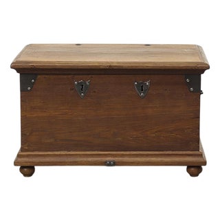 Antique Oak Treasure Trunk or Chest For Sale