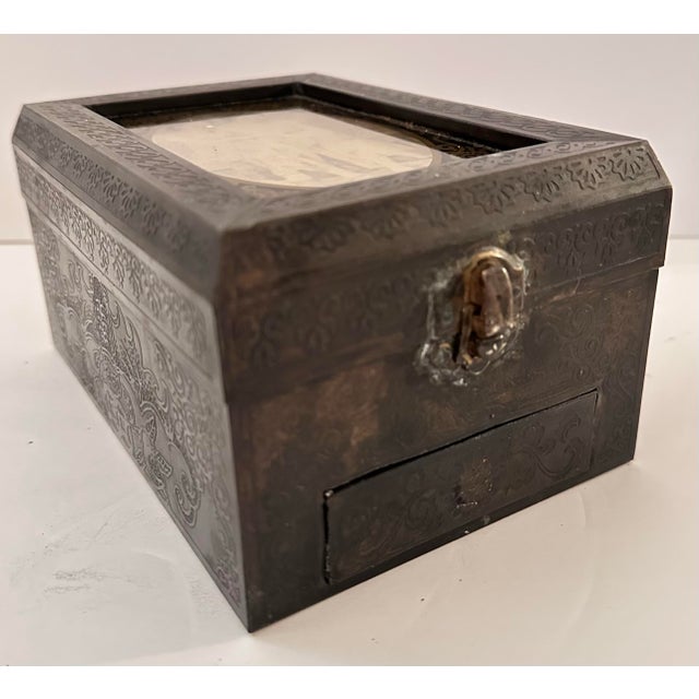 Antique Bronze Asian Jewelry Box With Mirror and Drawer For Sale In Miami - Image 6 of 8