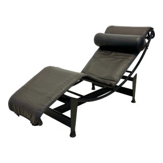 Lc4 Le Corbusier “Noire” Chaise Lounge for Cassina For Sale