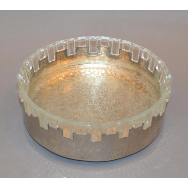 Gorham Silver Co. Vintage Lead Crystal & Hammered Metal Decorative Bowl, Serving Bowl, England For Sale - Image 4 of 8