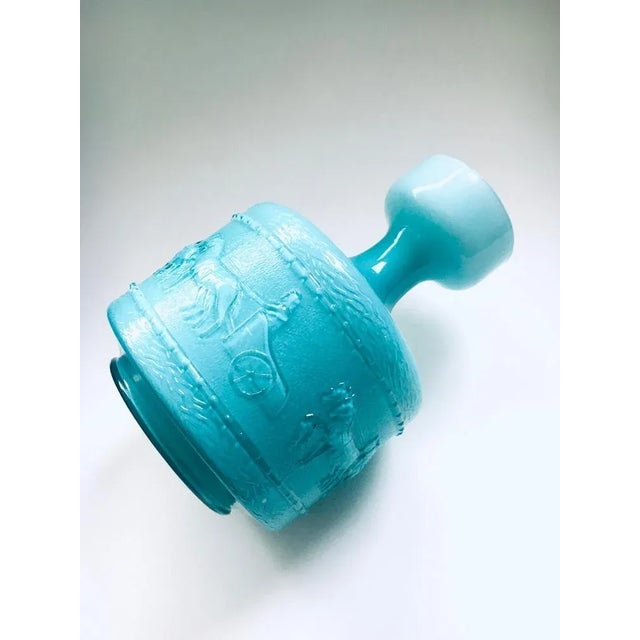 Italian Opaline Glass Vase, Italy, 1960s For Sale - Image 4 of 8