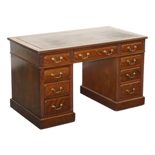 Antique Pedestal Writing Desk by Edwardian Maple & Co, 1890 For Sale