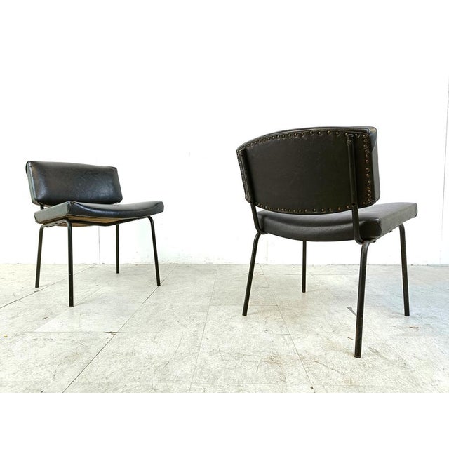 Vintage Conseil Chairs attributed to Pierre Guariche, France, 1950s, Set of 2 For Sale - Image 6 of 9