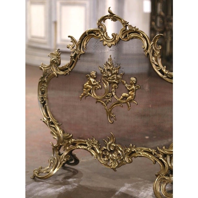 French 19th Century French Louis XV Bronze Doré Fireplace Screen With Cherub Motifs For Sale - Image 3 of 8
