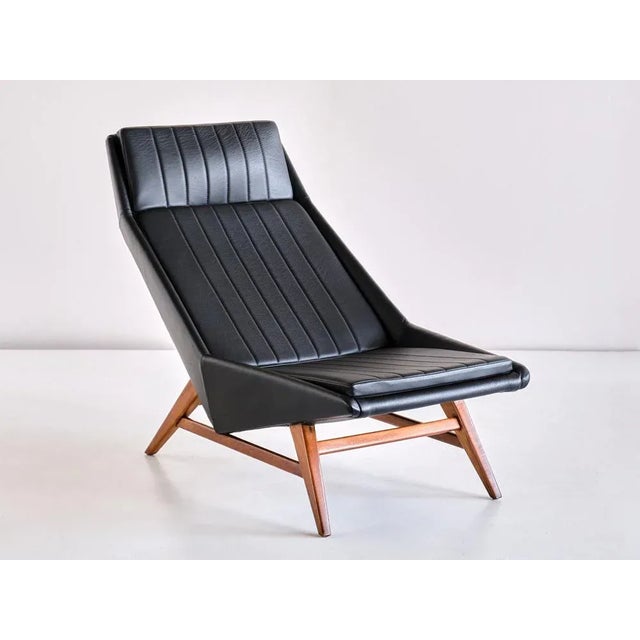 Lounge Chair in Leather and Beech by Svante Skogh for AB Hjertquist & Co, Sweden, 1955 For Sale - Image 4 of 12