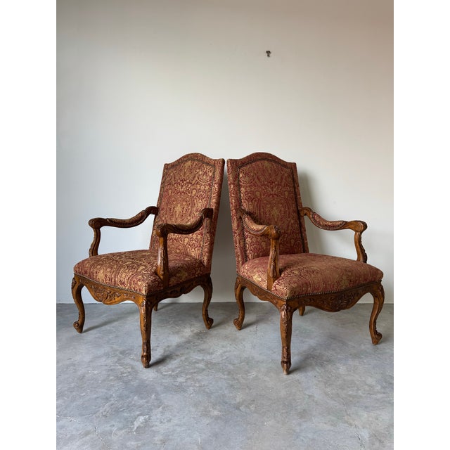 French Provincial Pair of Vintage French Provincial Louis XV–Style Armchairs by Hickory, Nc/ Sold For Sale - Image 3 of 12