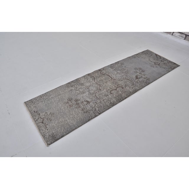 Turkish 1960s Grey Oushak Turkish Carpet For Sale - Image 3 of 10