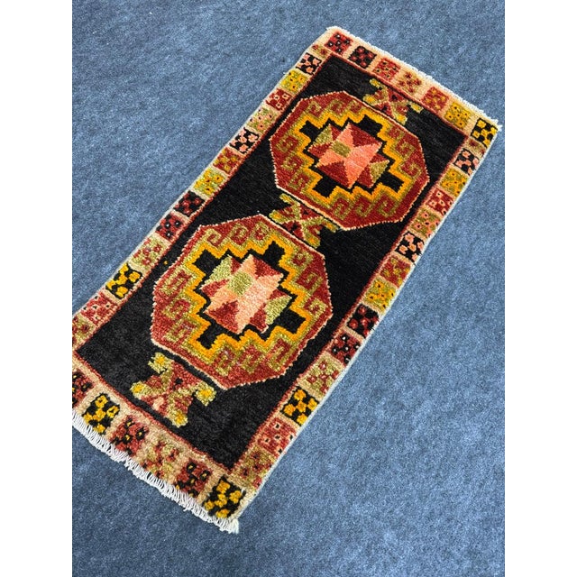 Early 21st Century Turkish Yastik Rug 1'6" x 3'2" For Sale - Image 5 of 5