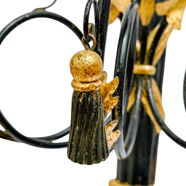 1960 Italian Hollywood Regency Torch & Arrow 3-Arm Giltwood Wall Sconce For Sale In San Diego - Image 6 of 10