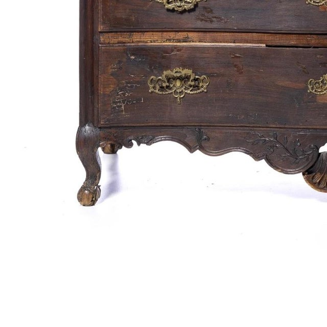 Portuguese King Joseph Chest of Drawers, 18th Century For Sale - Image 3 of 6