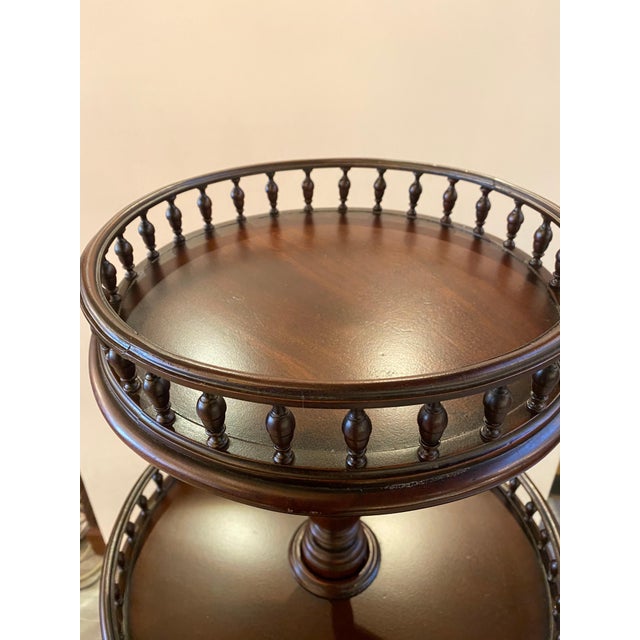 Circa 1800 Philadelphia Mahogany Silent Butler Dumb Waiter Table For Sale - Image 4 of 10