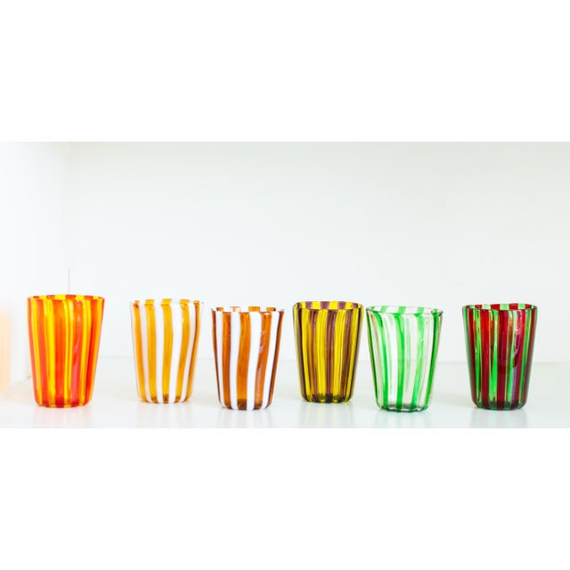 The harmony of the canes, regularly spaced by expert and precise hands like a Renaissance master. The expert cut of the...