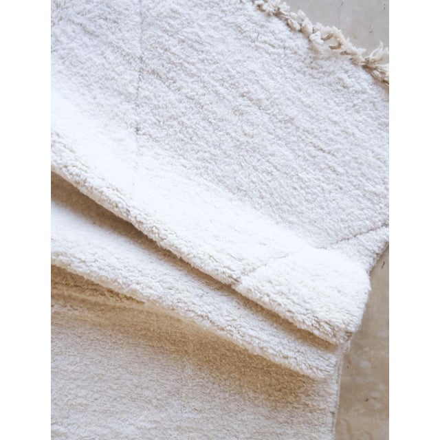 White Moroccan Wool Rug - 11.5 X 8.3 Ft For Sale In Cleveland - Image 6 of 8