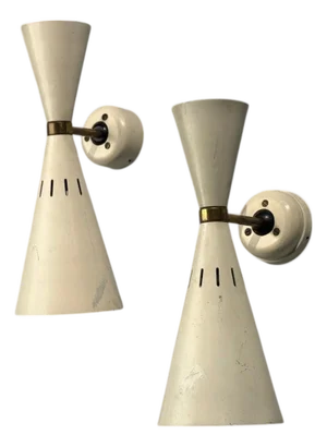 1960s Italian Modern, White Lacquered Metal, Brass, Wall Sconces, Italy - a Pair