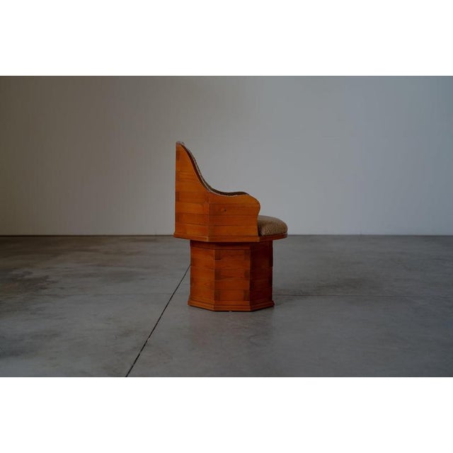 Pine Dining Chairs in Boucle Upholstery, Germany, 1970s, Set of 7 For Sale - Image 16 of 18
