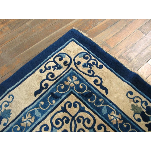 Early 20th Century 1900s White Cream Medallion Antique Chinese Peking Rug 4'3" X 6'6" Handknotted Wool Carpet For Sale - Image 5 of 6