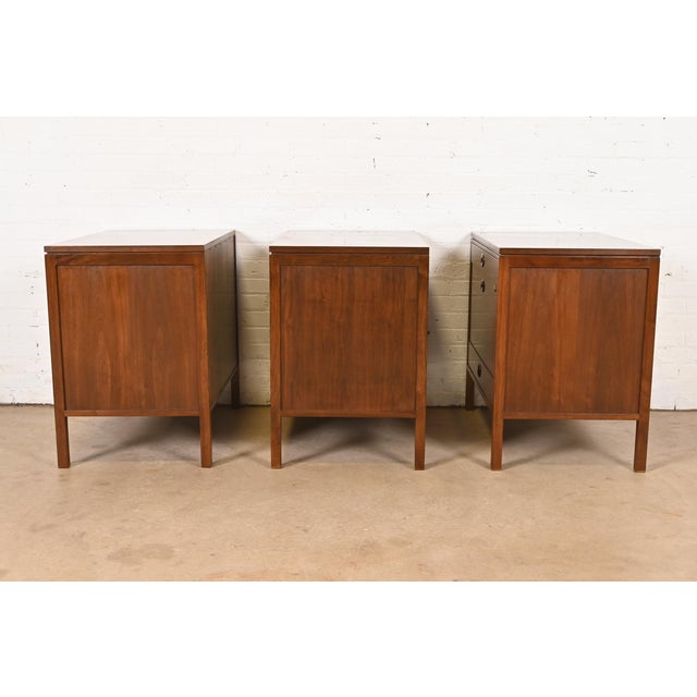 Edward Wormley for Dunbar Mid-Century Modern Walnut and Rosewood Three-Piece Executive Credenza, Circa 1960s For Sale - Image 12 of 14