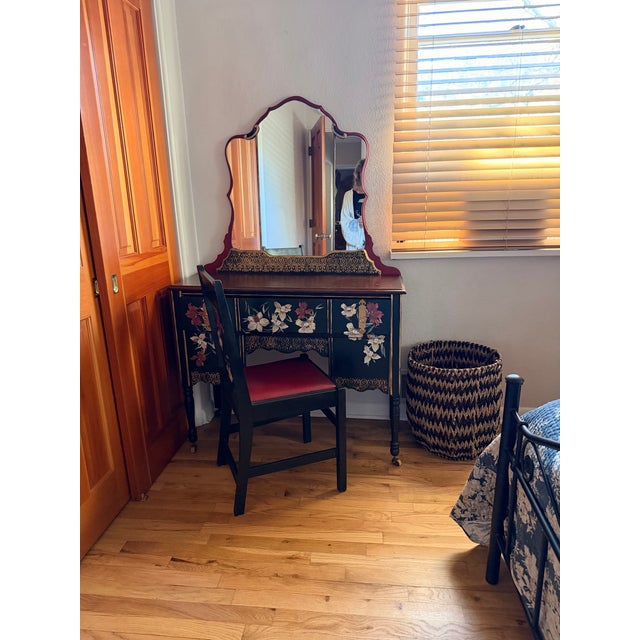 Early 20th Century Chinoiserie Vanity Ser With Mirror and Chair For Sale In Denver - Image 6 of 12