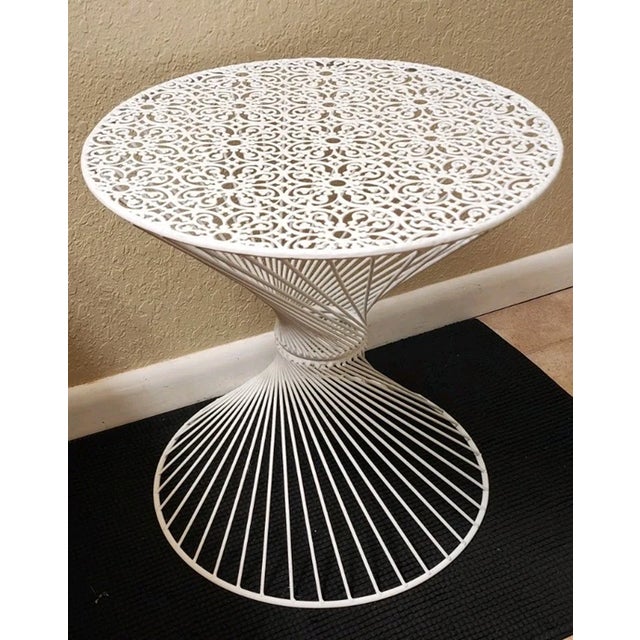 1990s Contemporary Casual Indoor/Outdoor Metal Patio Accent Side Table For Sale - Image 4 of 6