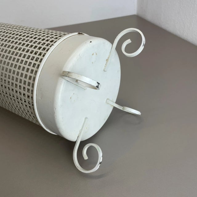 Mid-Century Hollywood Regency Brass Umbrella Stand in the style of Mathieu Matégot, France, 1950s For Sale - Image 14 of 17
