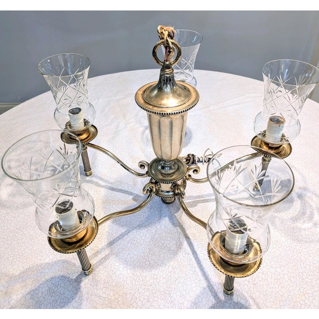 French Vintage Brass Bouillotte Chandelier 5-Light Etched Glass Globes For Sale - Image 3 of 15