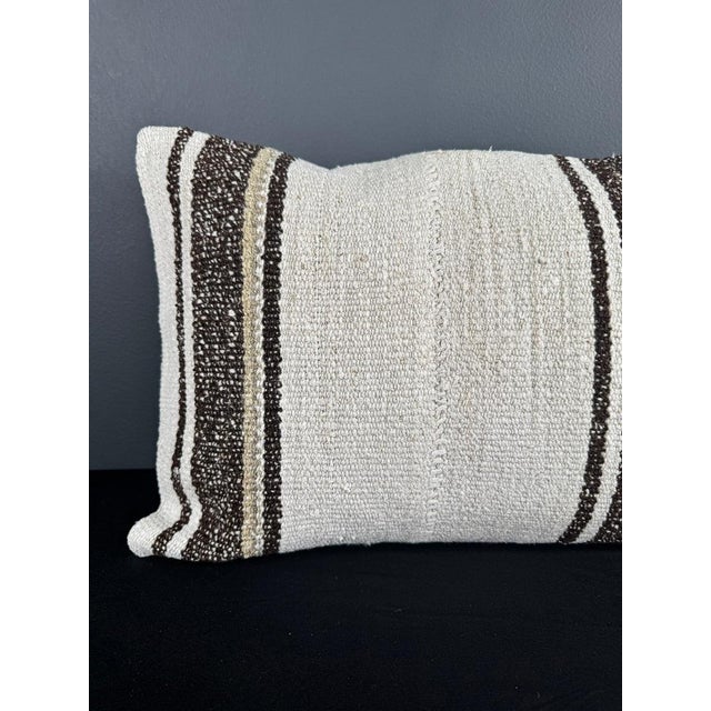 Contemporary Turkish Hemp Pillow Cushion Natural Beige Brown Pillow Cushion Cover 16" x 24" For Sale - Image 3 of 4