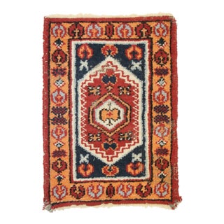 Vintage Indian Oushak Rug - 01'04 X 01'10 For Sale