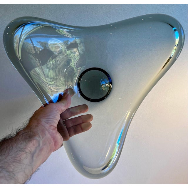 Per Lutken Holmegaard Large Grey Smoke Glass Bowl by Per Lütken for Holmegaard, Denmark, 1960s For Sale - Image 4 of 11