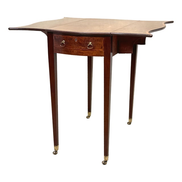 Georgian Hepplewhite Baby Pembroke Table, 1780 For Sale