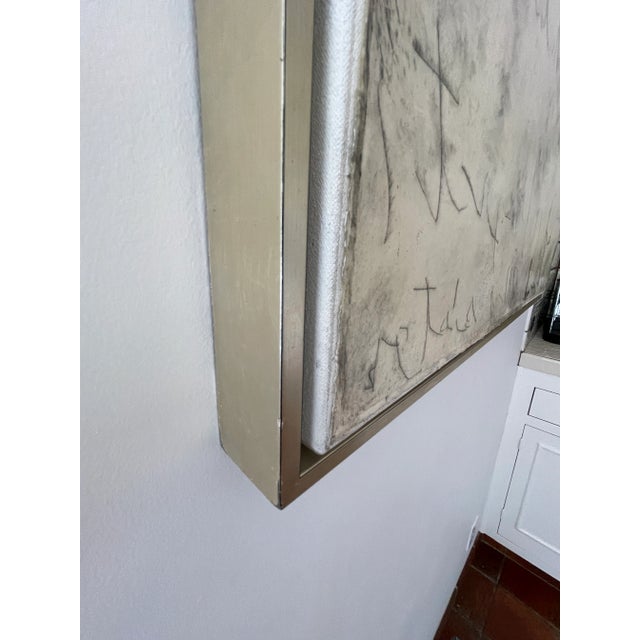 If you ever saw the movie THE BREAK UP with Jennifer Aniston you know this uber talented artist;s work was featured...