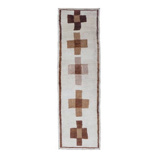 Vintage Turkish Tulu Runner With Ivory Field and Layered Brown Cross Motifs For Sale