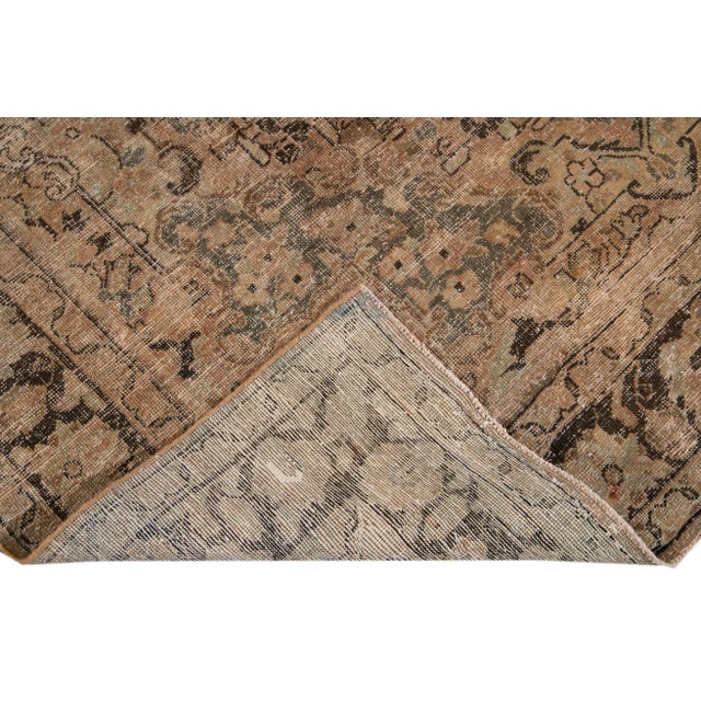 Vintage Chic Handmade Peach Wool Rug With Medallion Motif For Sale In New York - Image 6 of 13