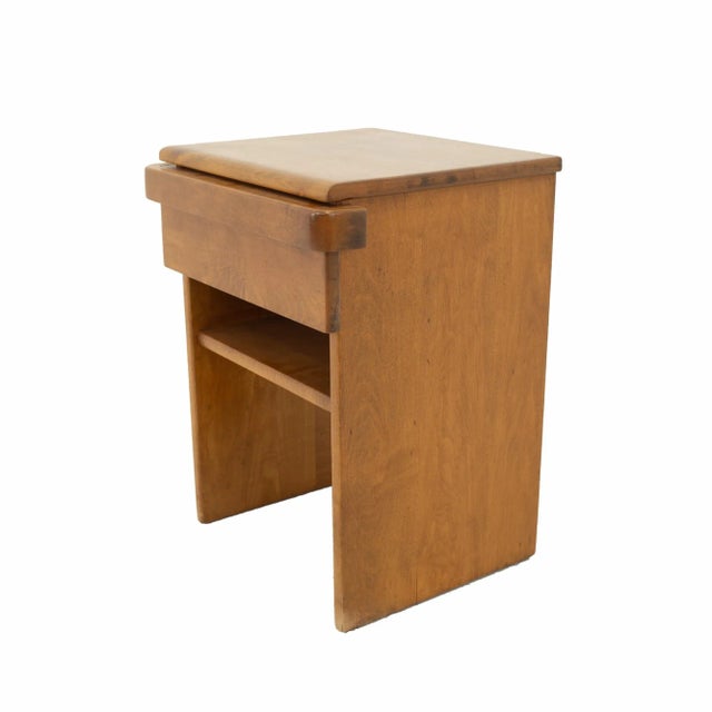 Mid-Century Modern Russel Wright for Conant Ball Side End Table Nightstand For Sale - Image 3 of 8