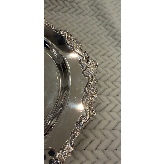 Mid 20th Century Vintage Ornate Silverplate Footed Tree & Well Carving Platter For Sale - Image 5 of 16
