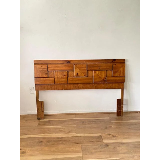 Mid-Century Modern 1970s Mid Century Modern Brutalist Style Queen-size Walnut Headboard For Sale - Image 3 of 8
