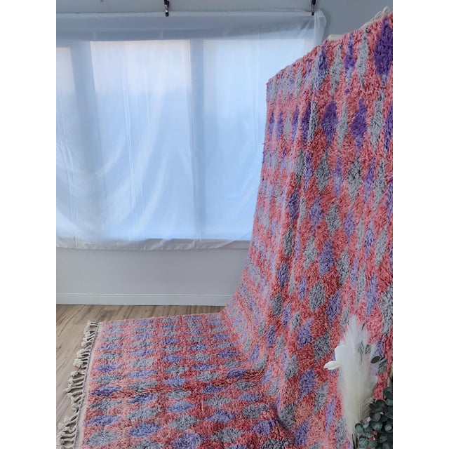 Textile Pink Grey Purple Diamond Handwoven Wool Moroccan Rug For Sale - Image 7 of 13