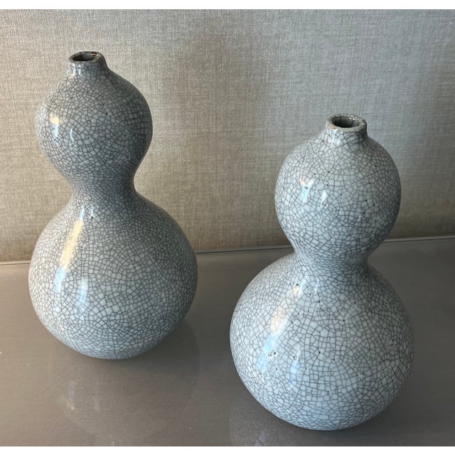 Vintage Japanese Raku Crackle Glaze Studio Art Pottery Showa Period Gourd Shape Vases - A Pair For Sale - Image 11 of 17