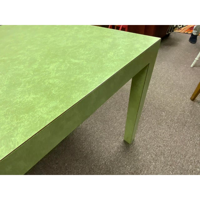 Wood Late 20th Century Ray Arthur Inc. Green Formica Parsons Table For Sale - Image 7 of 9