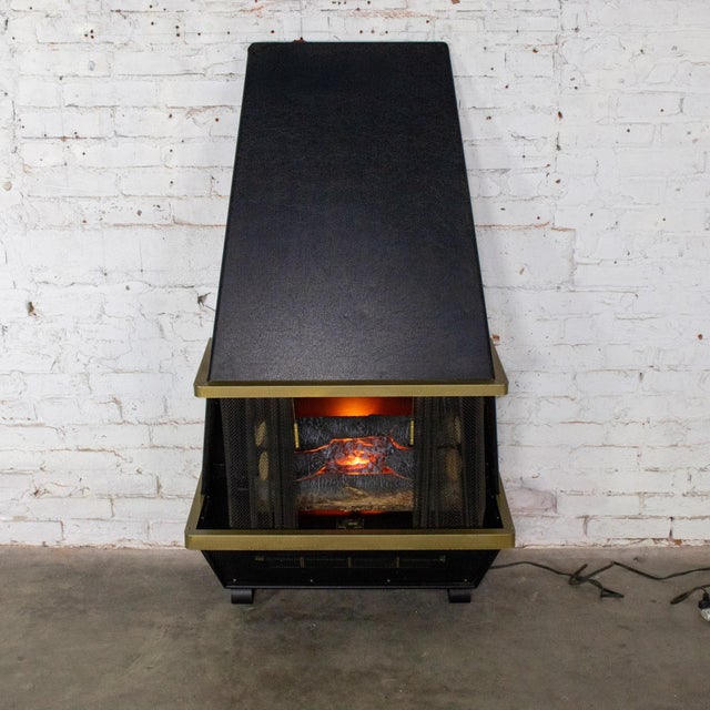 Metal Mid to Late 20th Century MCM to Modern Electric Fireplace by Arvin Industries Freestanding or Wall Mounted For Sale - Image 7 of 18
