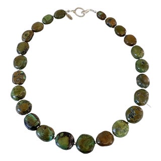 Green Natural Turquoise Beaded Necklace With Silver Spacers. For Sale