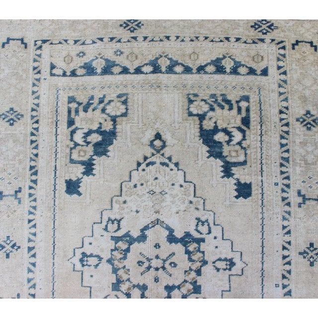 Vintage Hand Knotted Turkish Oushak Rug With Central Medallion in Blue and Cream For Sale - Image 10 of 12