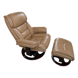 Lane Leather Swivel Recliner Lounge Chair & Ottoman, 2005 For Sale