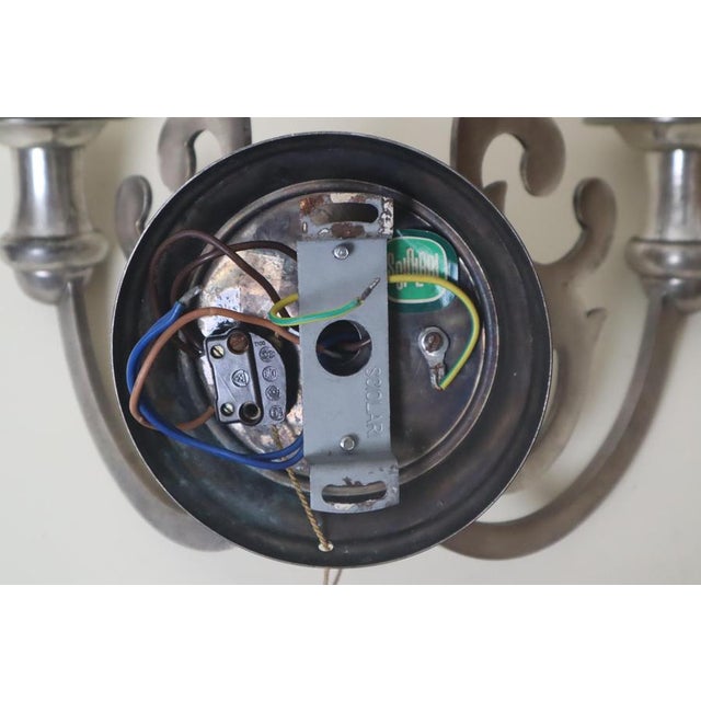 This lovely italian wall sconce from the renowned italian manufacturer sciolari is quite a rarity, with its baroque...